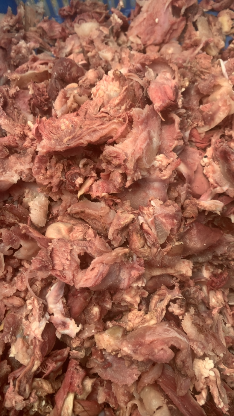 清真去骨牛碎肉产地直发常年有货欢迎咨询