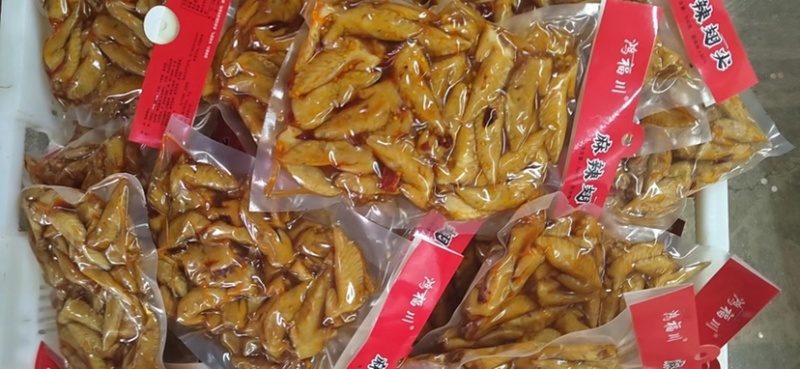 [热卖]，鸡尖，鸡爪，鸡拐大量现货价格美丽