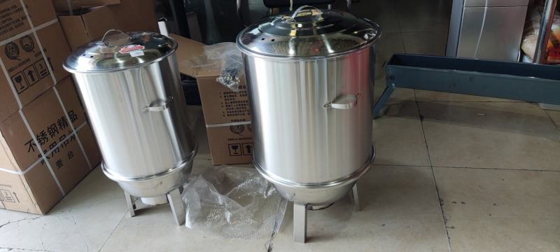 烧烤用具，不锈钢烧烤吊炉，做工好，使用方法简单，结实耐用