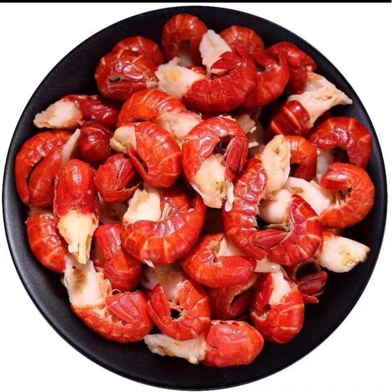 鲜活龙虾蒸煮现剥爆炒，芝士虾尾，虾尾炒面