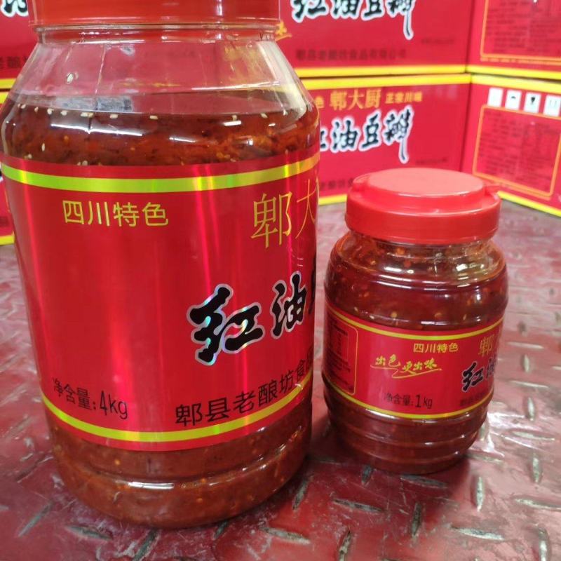 郫大厨红油豆瓣酱500克一瓶一件24瓶装。塑桶纸箱系列。