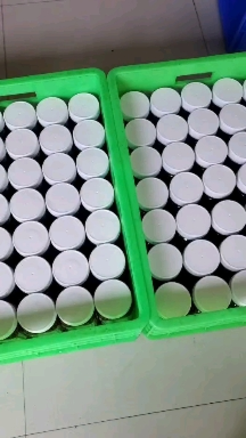 正宗大山深处的土蜂蜜，一年只取一次的，欢迎大家前来选购