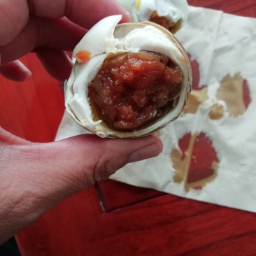 厂家常年大量批发烤鸭蛋松花蛋麻酱鸡蛋咸鸭蛋海鸭蛋全都有