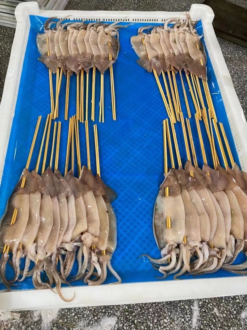 加工鱿鱼串