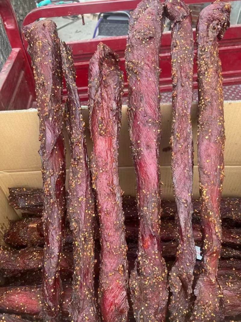 里脊大块肉，麻辣五香两个味，一件70斤，地摊展会热卖一手