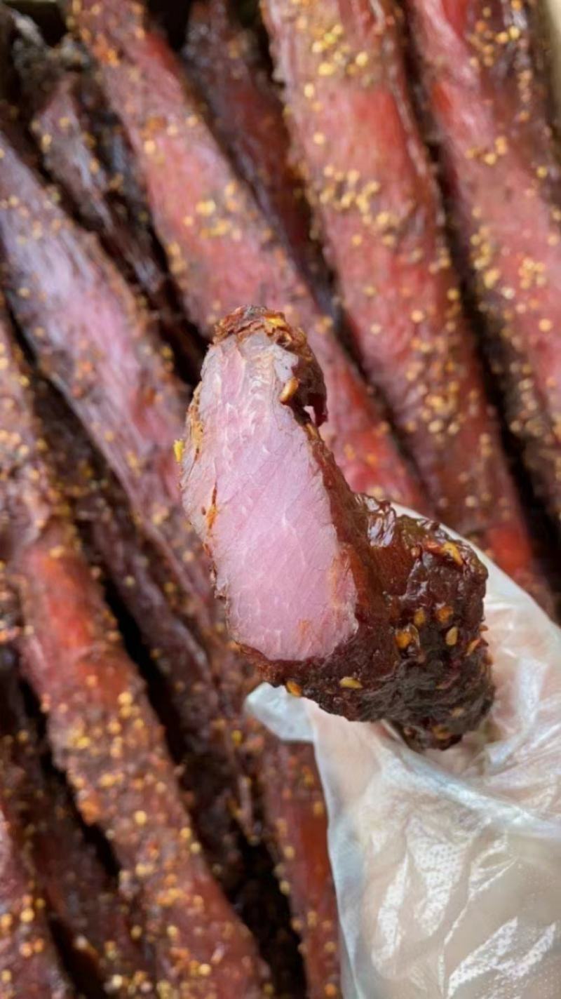 里脊大块肉，麻辣五香两个味，一件70斤，地摊展会热卖一手