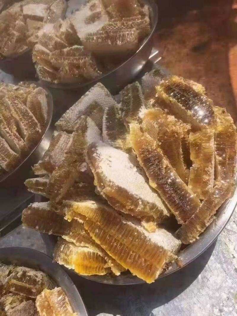 铁箱蜂巢蜜，黑色蜂糖、黄色蜂糖、结晶蜂糖、岩石蜂糖