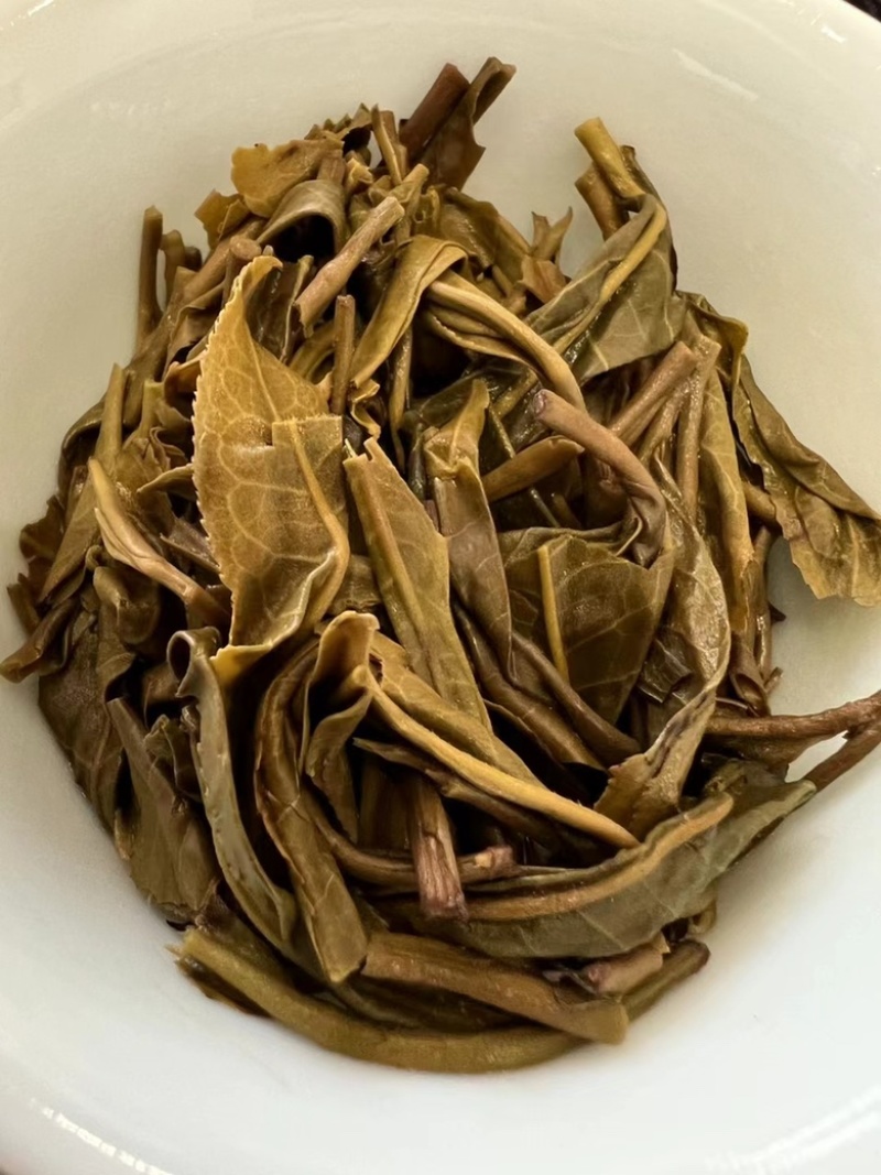 古树龙珠普洱茶生茶8g