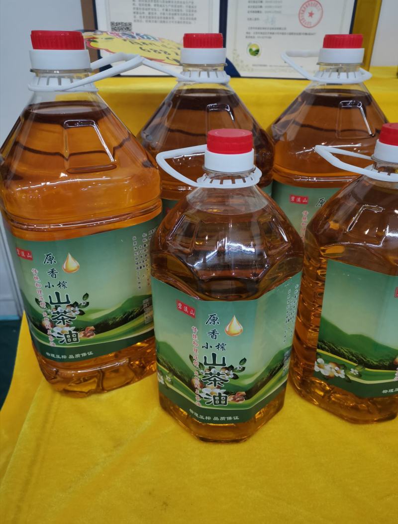 广西贺州市山茶油