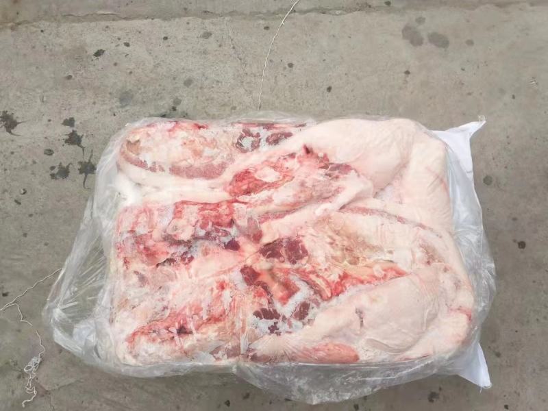 母猪去皮槽头肉，厂家直供，物美价廉，对接大型批发商