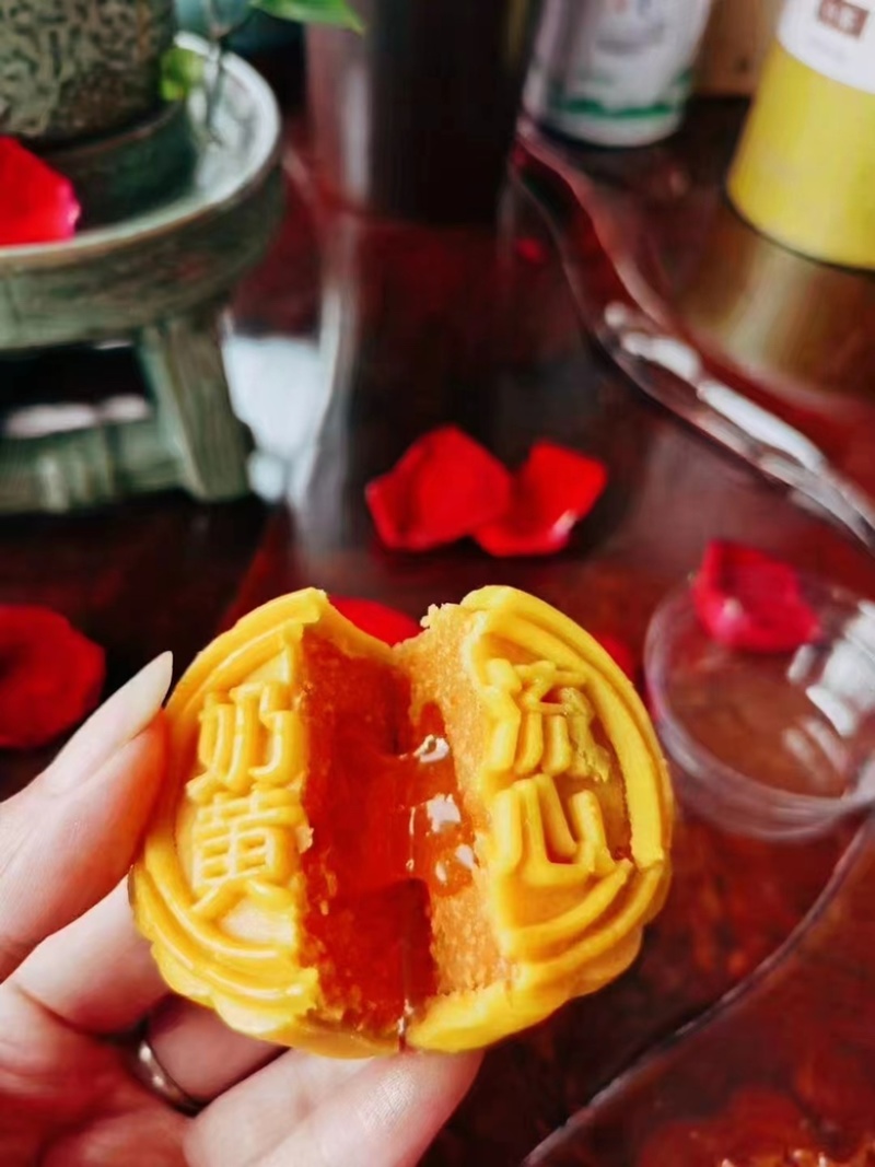 月饼北部湾流心月饼奶黄馅中秋礼品广式茶点糕点整箱包邮