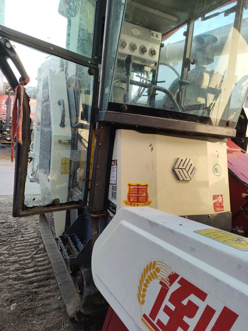 2020年沃得尊享版水稻大豆小麦玉米收割机