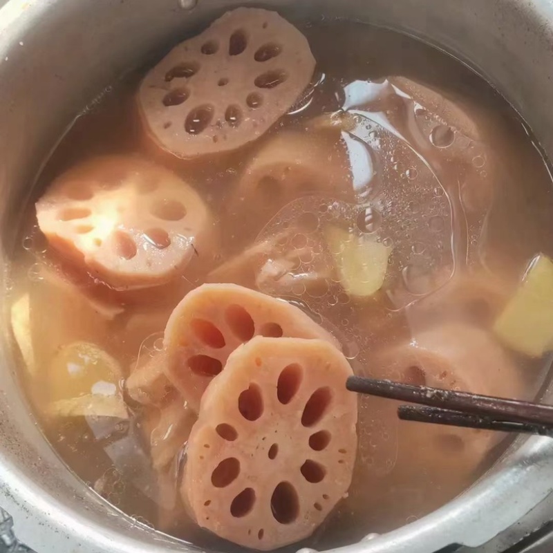 洪湖粉汤藕。一手货源。欢迎来电