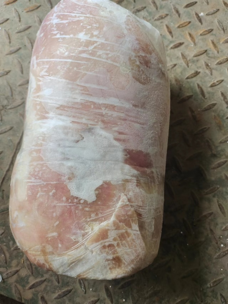 标猪2-4号肉，7块一斤能用的来聊，4吨货
