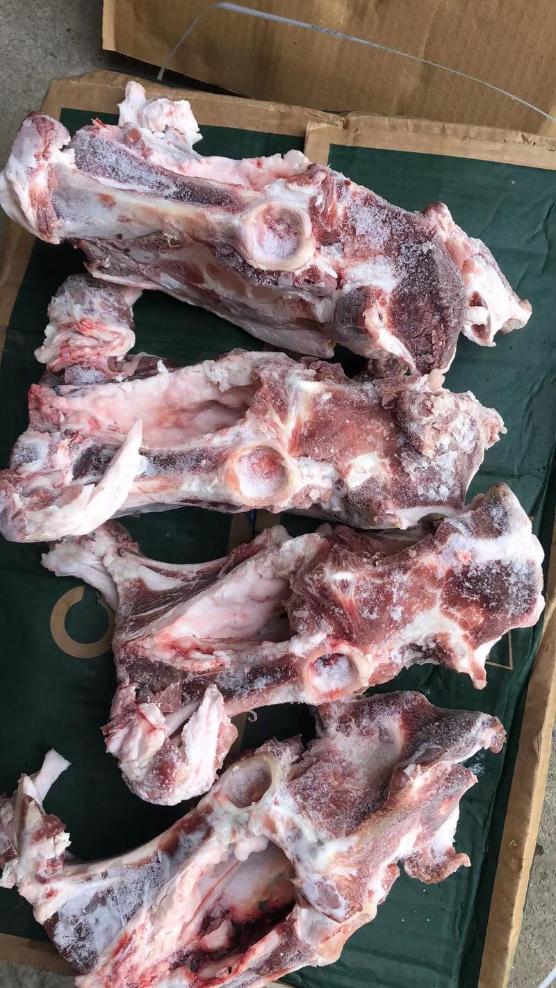 羊胯骨，肉含量高，可以替代羊蝎子价格便宜