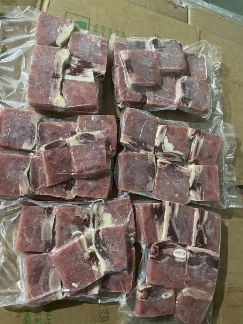 黑椒牛仔骨