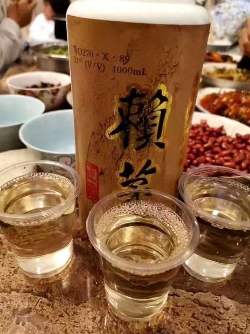 业务：OEM贴牌、代理、封坛、定制酒、原酒，各年份老酒