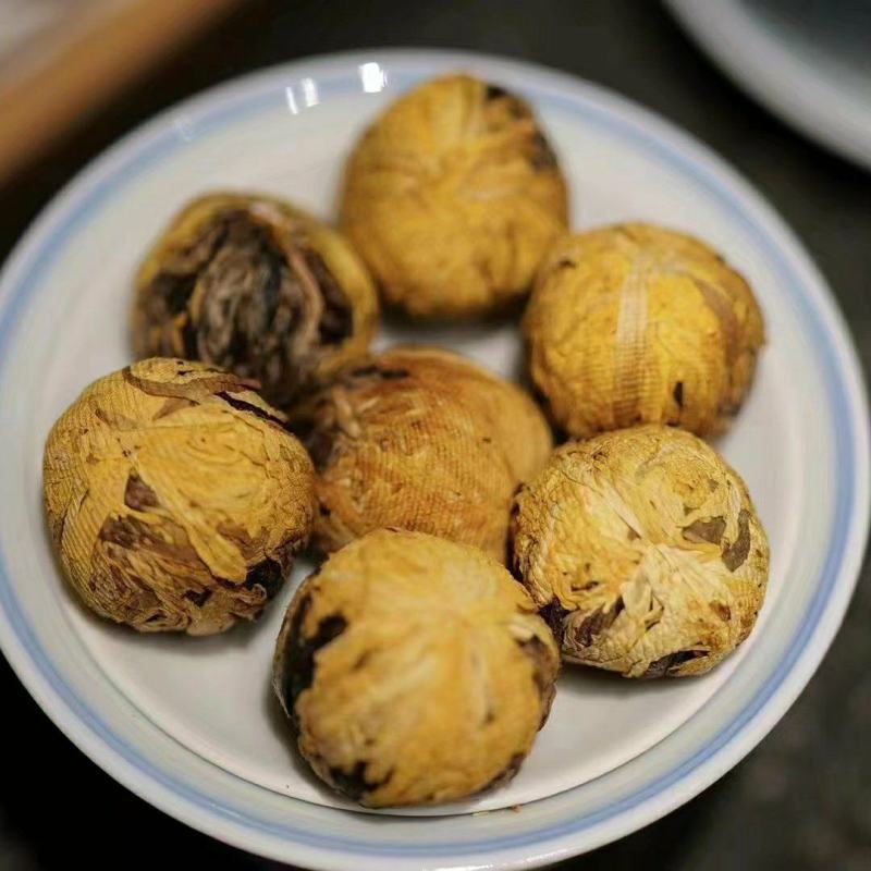 云南滇红茶2024头春茶菊花绣球