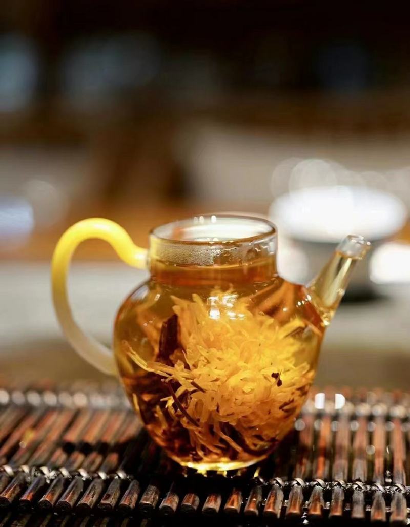 云南滇红茶2024头春茶菊花绣球