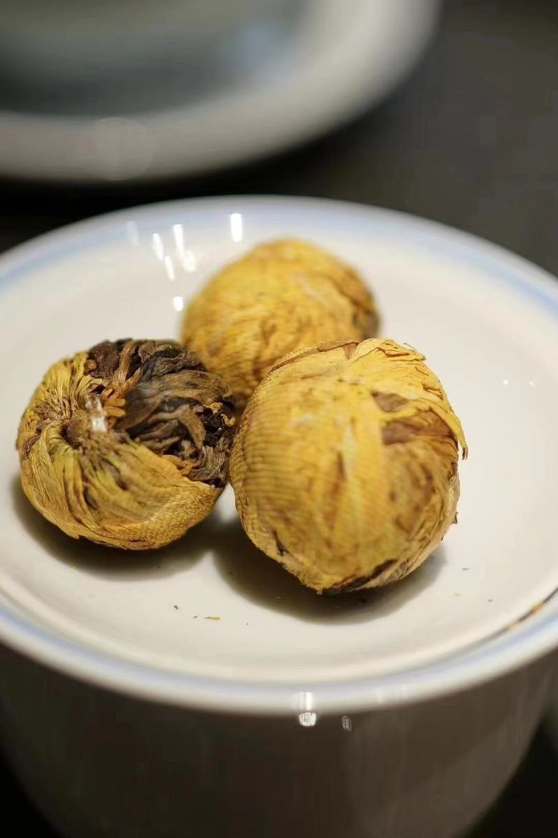 云南滇红茶2024头春茶菊花绣球