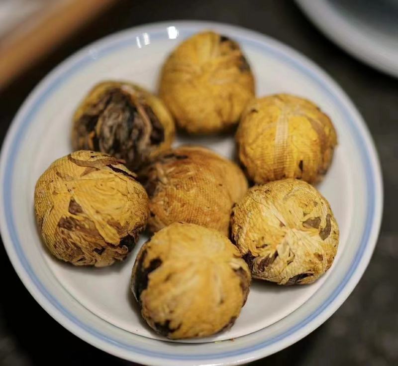 云南滇红茶2024头春茶菊花绣球