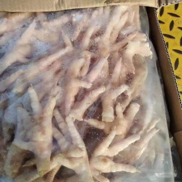 鸡爪大号。大小均匀一手货源。保质保量，一年四季有货，