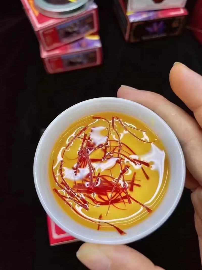 藏红花又称女人花藏红花让您变的越来越年轻漂亮