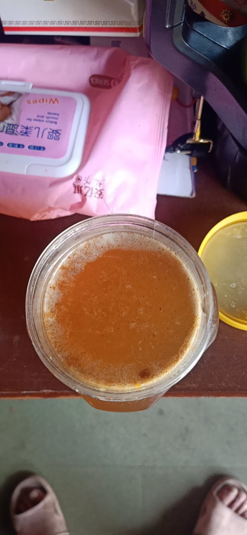 土蜂蜜自己喂养的土蜂蜜需要的老板朋友可以联系我
