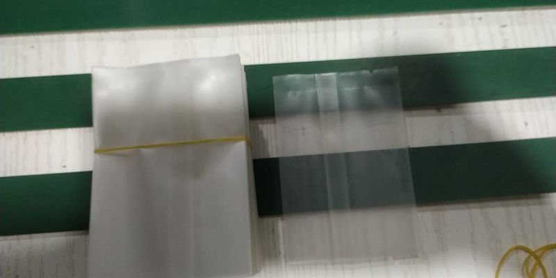消光复合抗静电磨砂袋