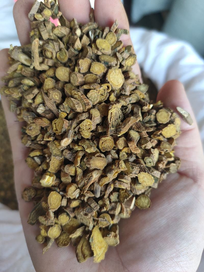 黄芩够含量黄芩片枯黄芩批发零售各种规格