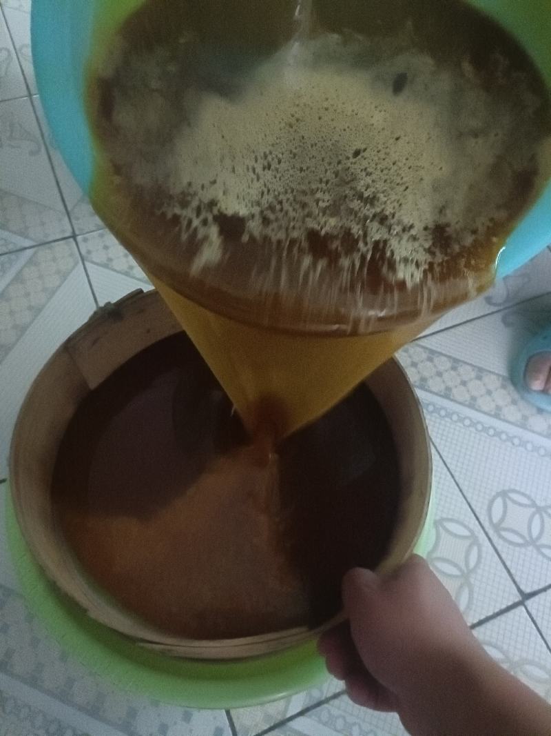 【精选】土蜂蜜，无任何添加剂，蜂巢蜜，家养山蜜蜂。