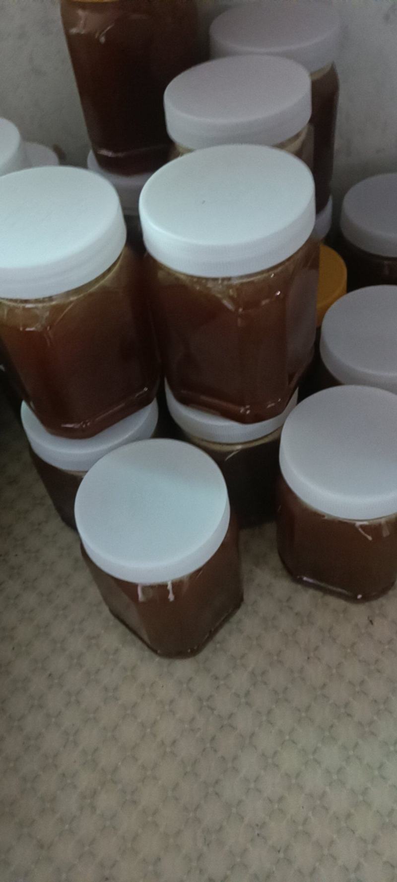 【精选】土蜂蜜，无任何添加剂，蜂巢蜜，家养山蜜蜂。