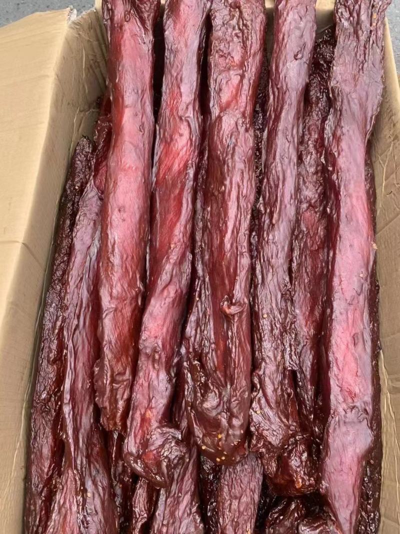 里脊，大块肉，五香麻辣两个味道，老厂家睦好货，