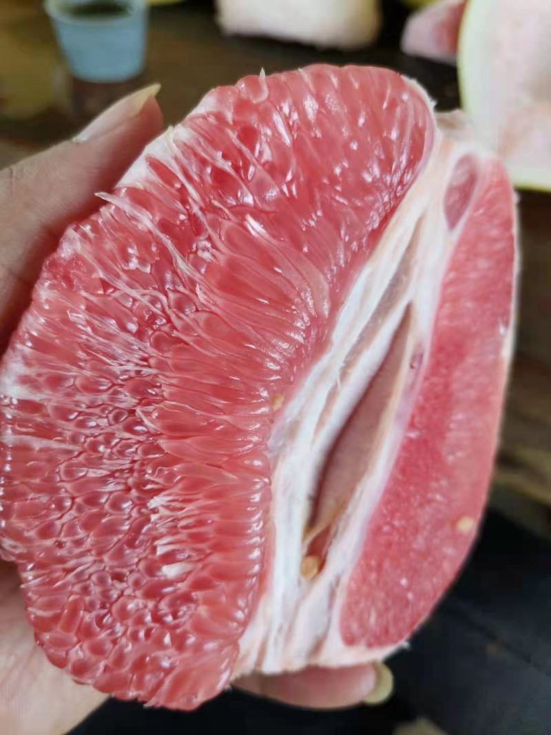 福建平和红心柚，皮薄肉多，品质保证，量大从优，欢迎选购