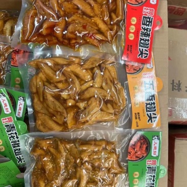 冷吃鸡尖一件50包，每包净重450克