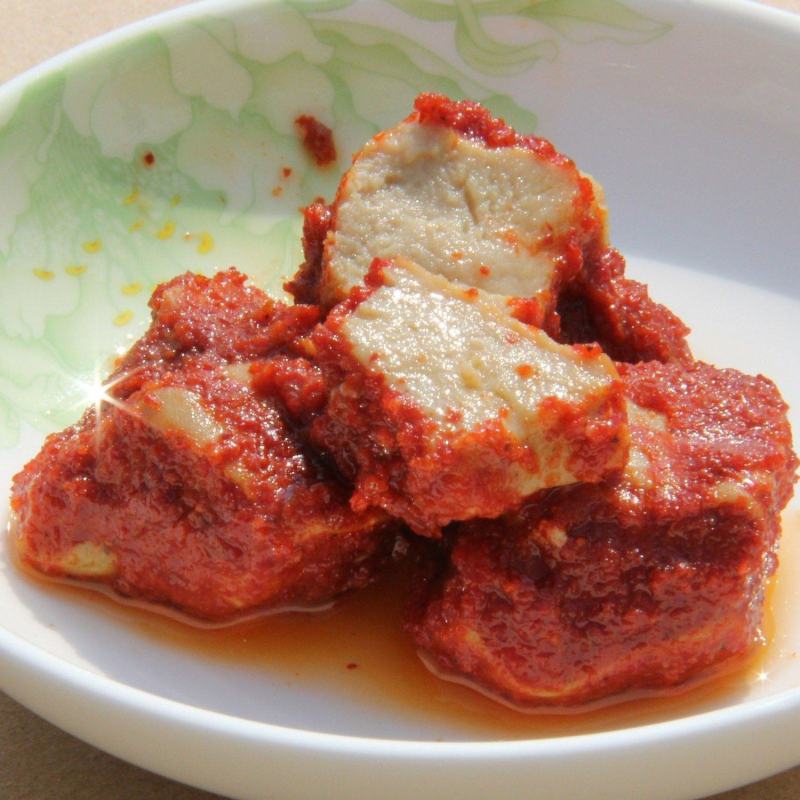 湖南湘西龙山特产洗车河霉豆腐乳麻辣香辣味豆腐乳