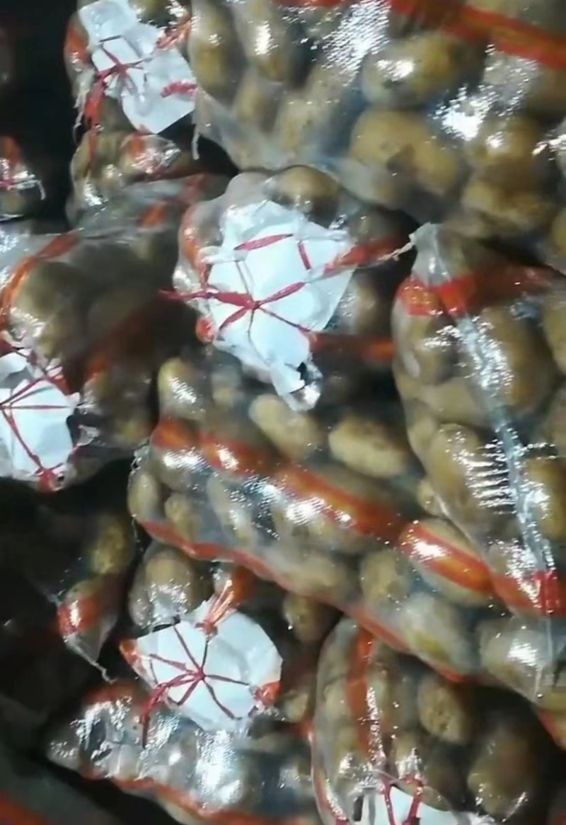 沙地土豆，精品土豆诚信经营，基地直供，质量有保障，