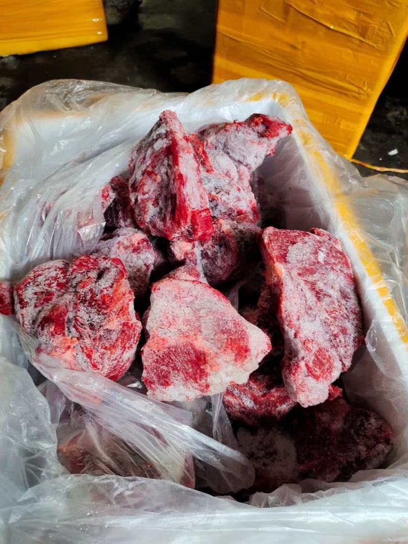 块子肉带筋。牛肉味道。适合卤菜店摆地摊开展销会畅销产品。
