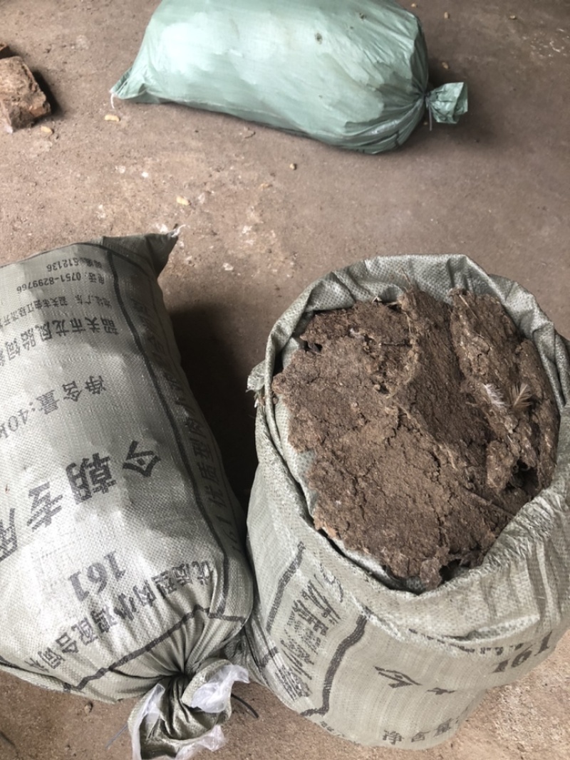 纯干鸡粪，发酵鸡粪有机肥，常年供应货源充足，欢迎选购