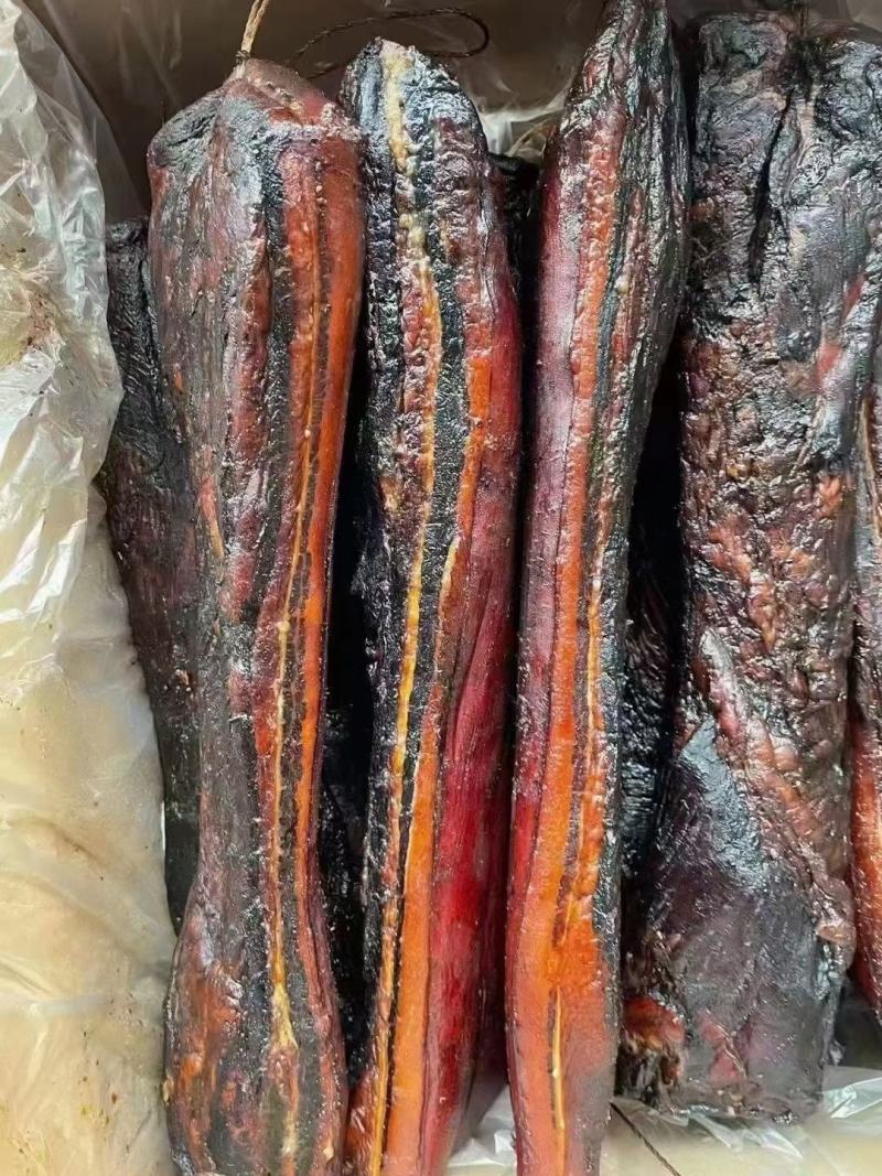 五花腊肉，纯肉香肠，精品腊排骨，二刀腊肉等，各种腊制品