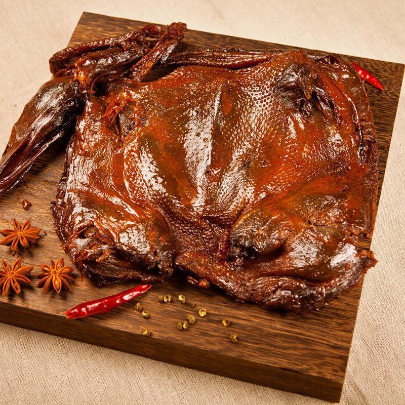 正宗酱板鸭湖南特产零食小吃熟食整只风干手撕烤鸭香辣特辣即