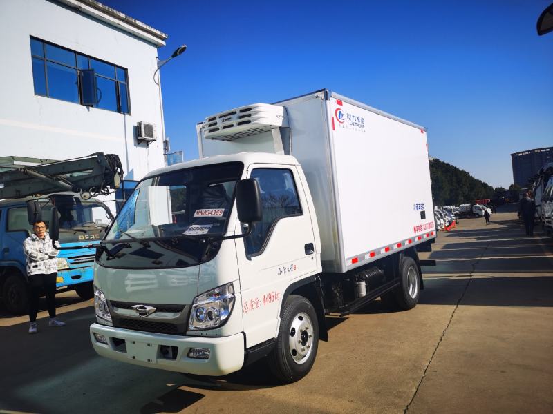 特价处理一批蓝牌冷藏车