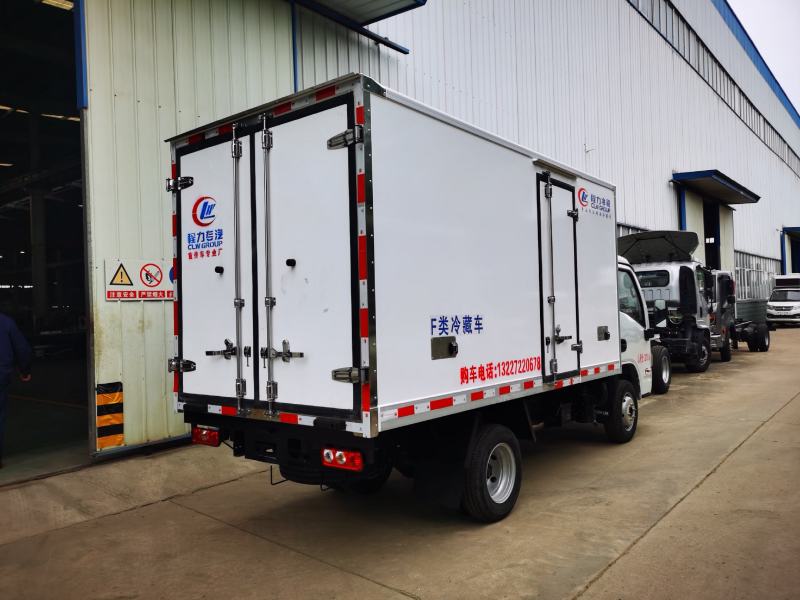 特价处理一批蓝牌冷藏车