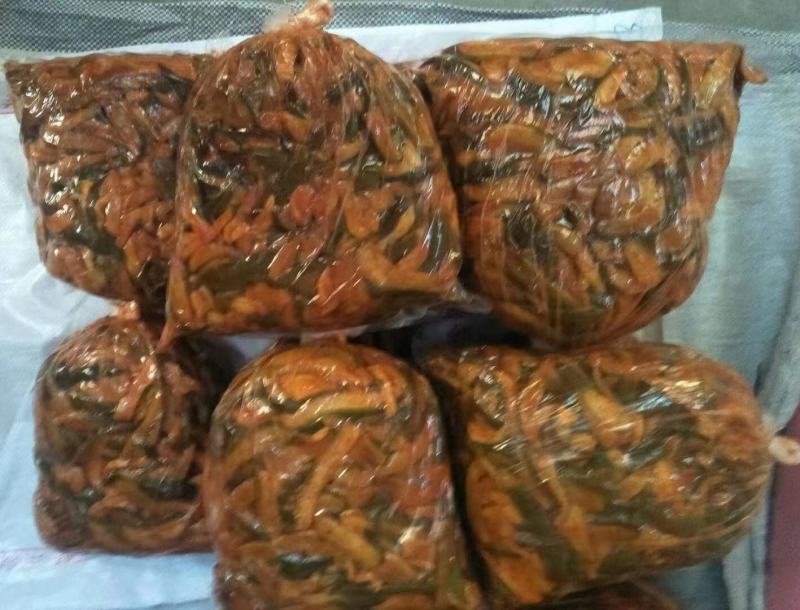 青脆五香萝卜干，手工切条，青脆可口，农户自销，自有加工厂