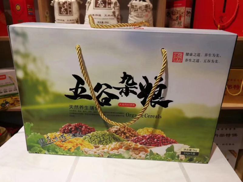 礼盒产品，一件代发。公司采购，大米品种质量可供选择。大米