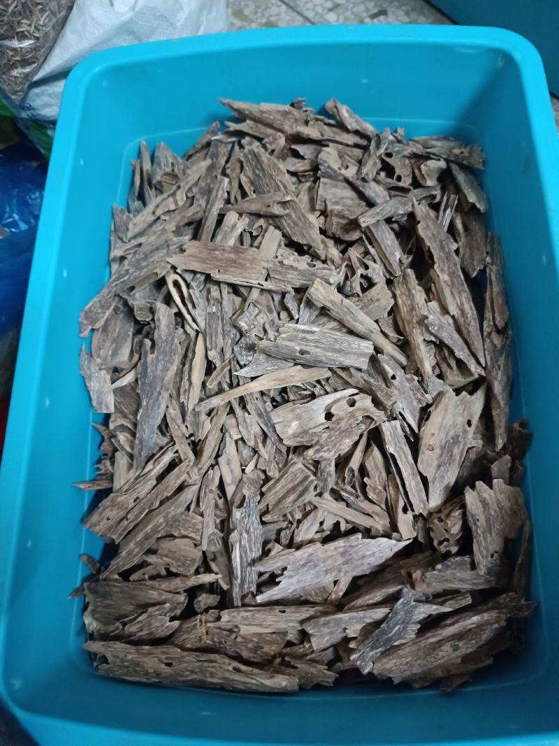 六靖沉香虫漏