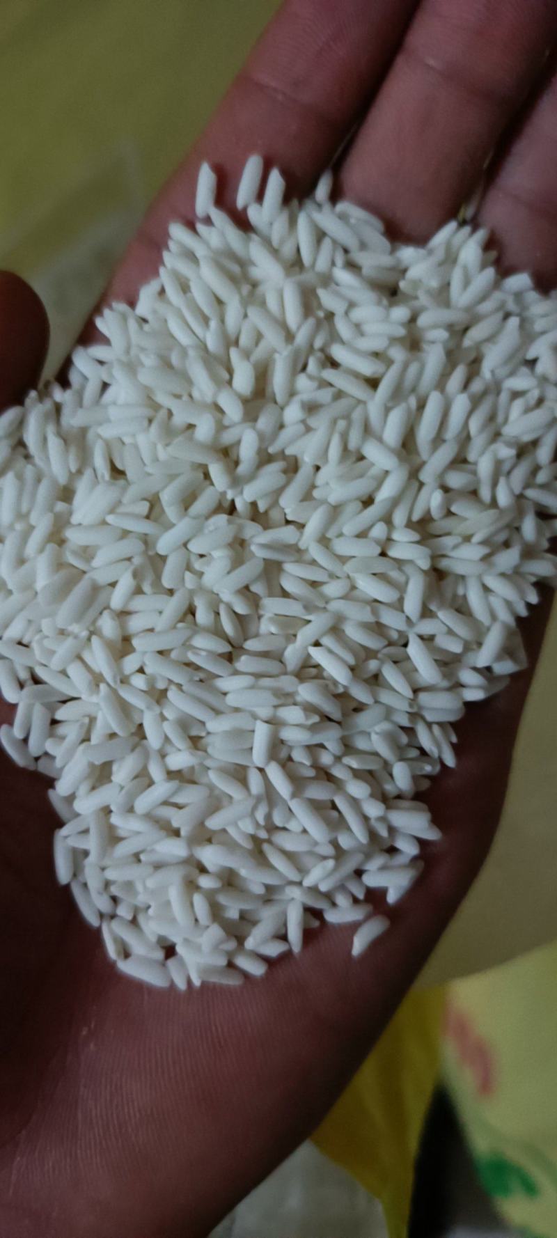 长糯米粘度好大粒糯米质量好价格美丽量大从优