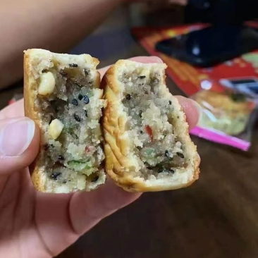 月饼迷你小月饼多种口味一箱10斤工厂源头批发