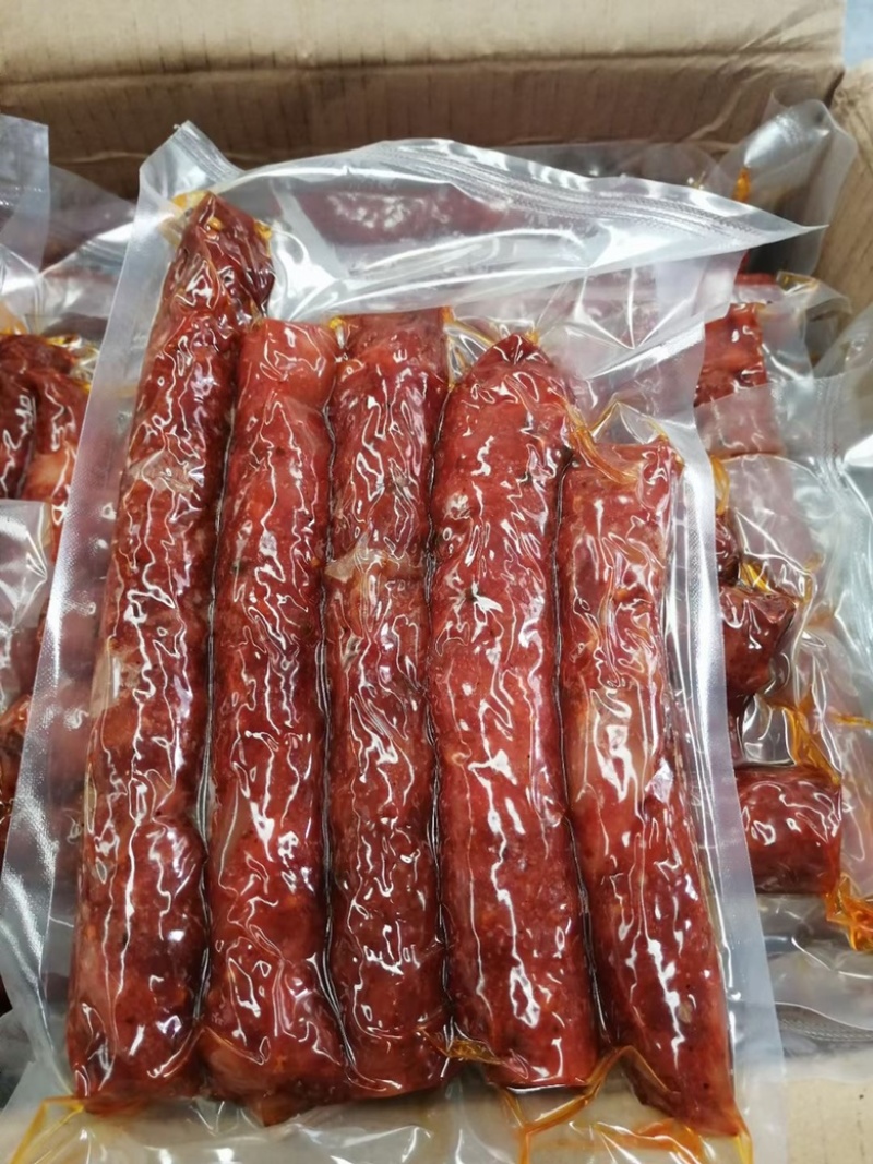 真空纯肉香肠农家纯肉手工香肠麻辣味五香味