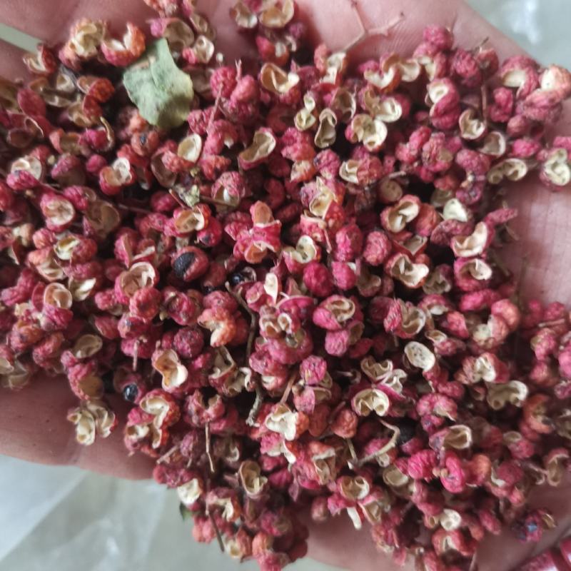 洛阳大红袍花椒，毛货，颗粒，梅花椒，椒籽都有规格多价格低